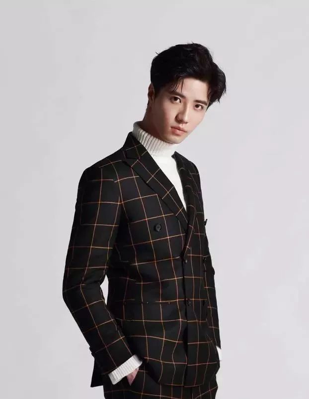 《亲爱的》男神西装秀,小米撞脸张若昀,grunt似换脸!