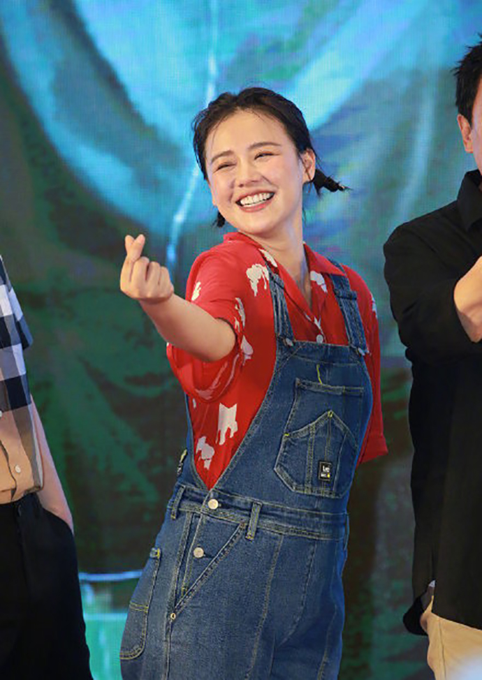 马思纯胖成贾玲脸圆惊现双下巴刻意增重15斤是为何