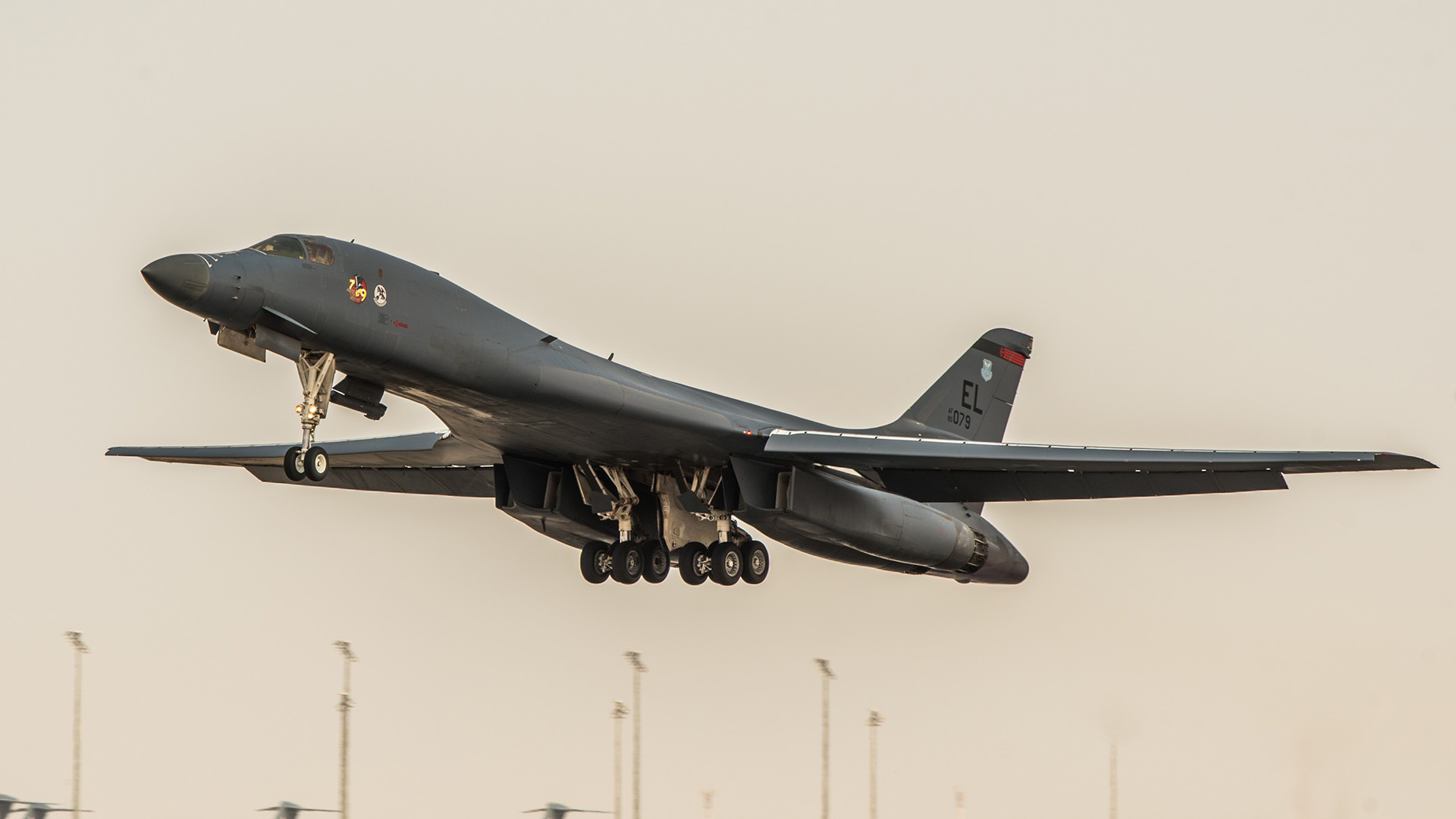 美b-1轰炸机仅有7架可执行任务 反航母能力大打折扣|轰炸机|美国空军