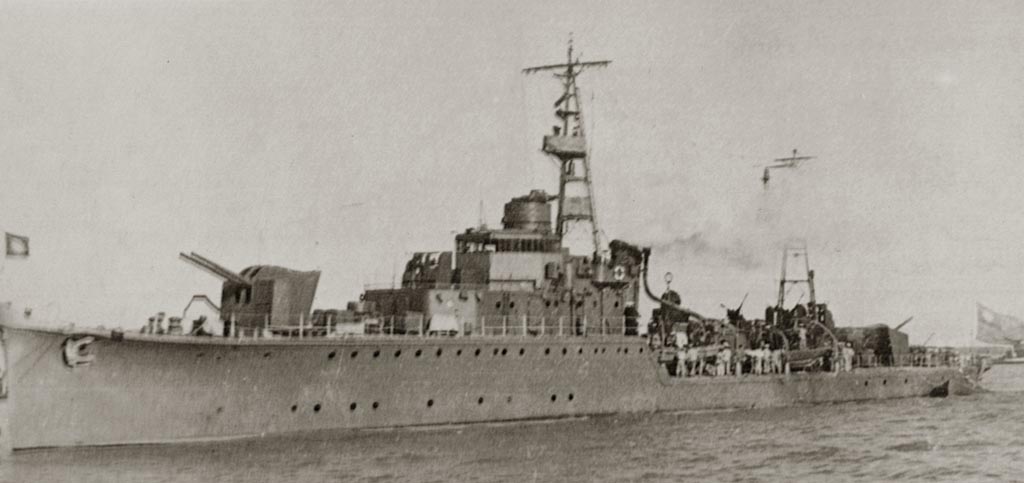 两代"长治"护卫舰:一艘曾是侵华日军旗舰,一艘属于"老江湖"