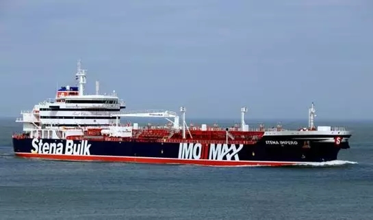 被伊朗扣留的英国油轮 本文图片均来自微信公众号@石油商报