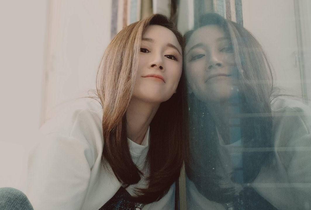 多年不温不火,如今31岁与刘弈君组cp获赞|海清|长相|张芯宁_新浪新闻