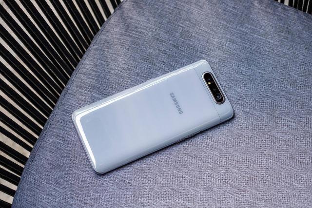 一款让旗舰用户都眼红的中端机,三星a80真有如此之强?