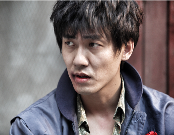 实力派硬汉小生董博睿厚积薄发 戏路宽广演技扎实