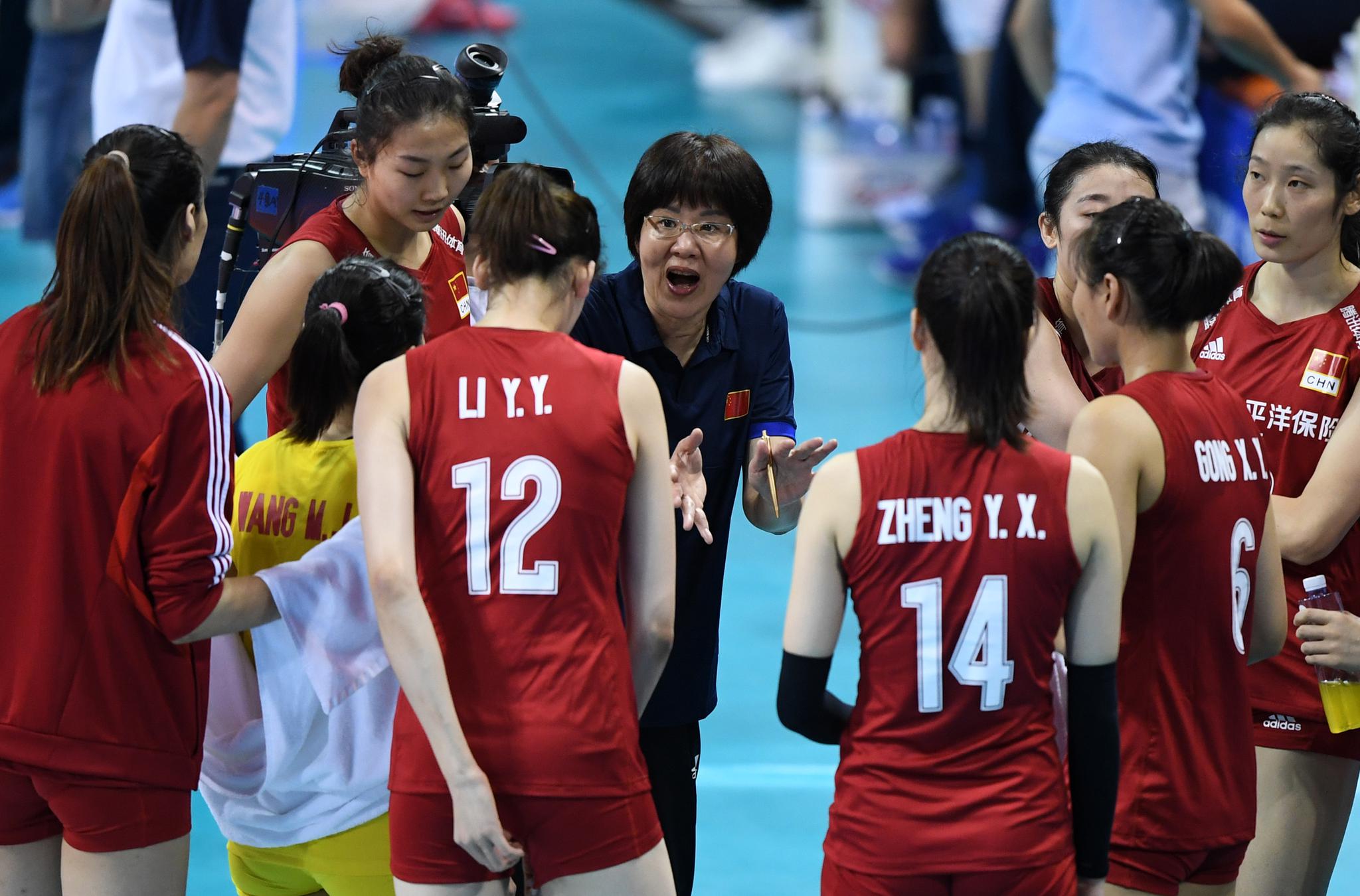 排球 | 东京奥运会资格赛:中国女排胜捷克