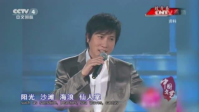 其实在当时,潘安邦接连出的几首歌曲.