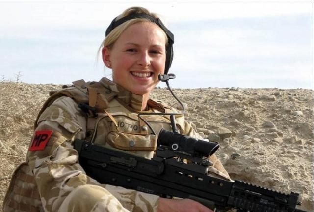 这仗没法打,35名英国女兵在执勤中怀孕,国防部:全部就地免职