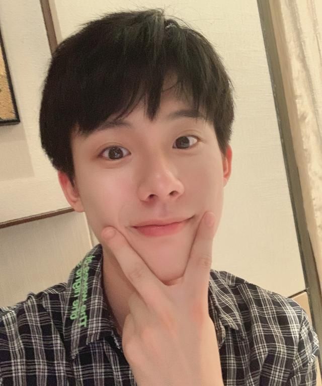 《小欢喜》方一凡被怀疑是海清的亲儿子,长相相像,剧组用心了