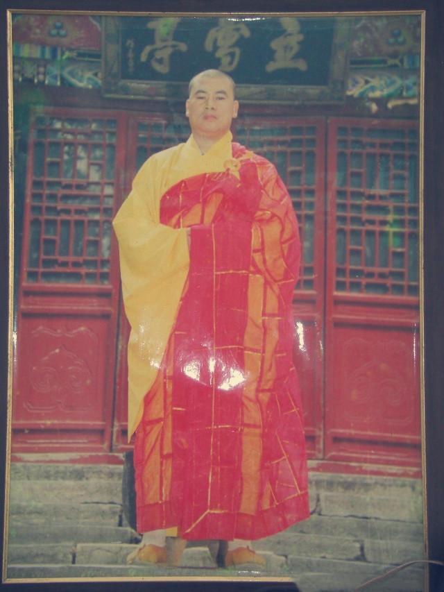 释永信师弟涉黑案最新细节:逼村民下跪,三兄弟全被抓坑苦老母亲