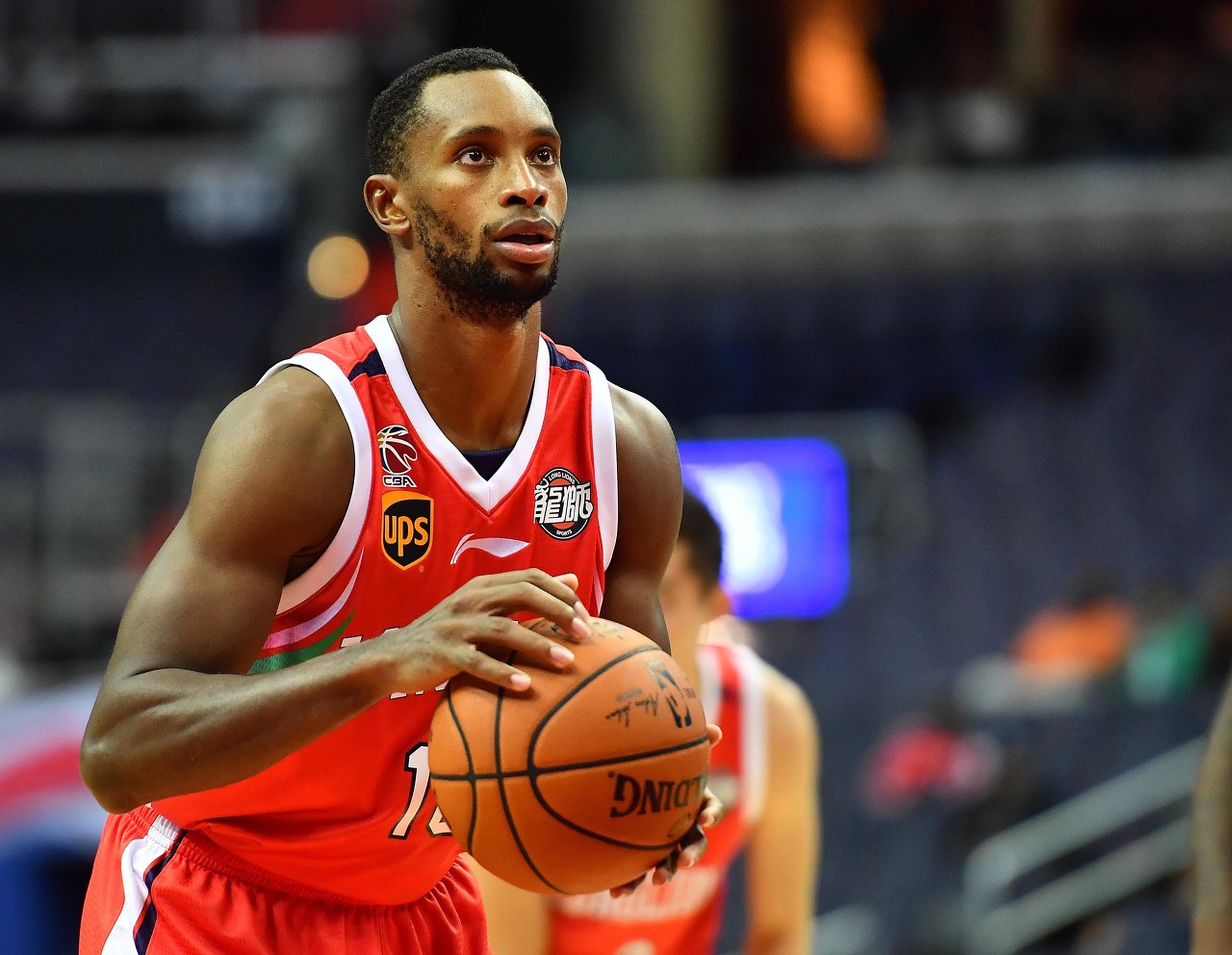 据国内媒体《篮球先锋报》报道,前广州外援凯尔-弗格非常接近签约北控