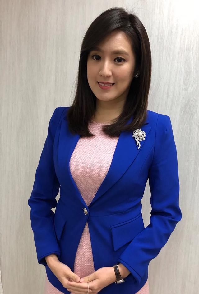 韩国新闻女主播 何庭欢