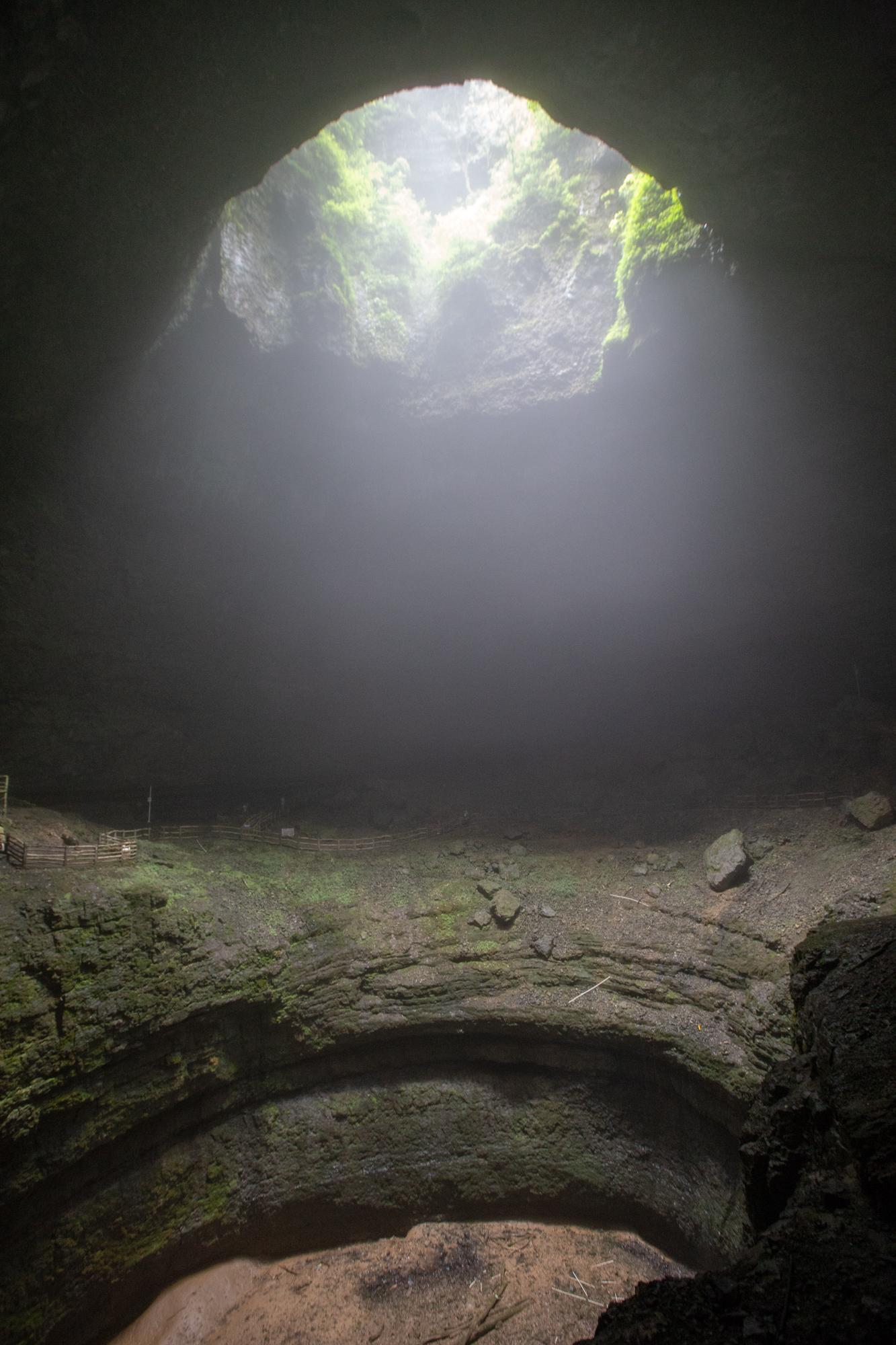 四川这个天坑,比世界第一大漏斗大10倍,曾暗藏国防功能