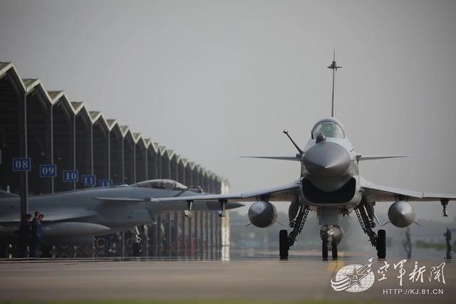 歼10c战斗机是我军新质空战力量重要组成数量已越来越多