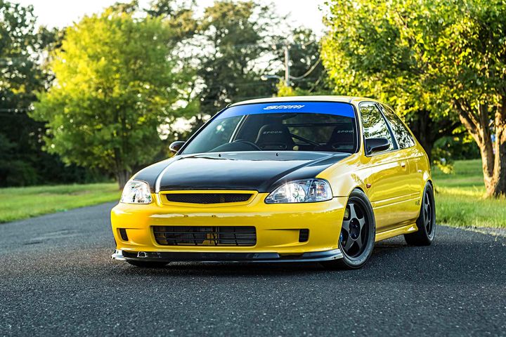 再现spoon黄色ek9:改装1999年本田思域type r