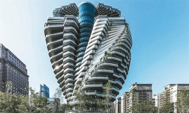 创意的3座大楼,看过的游客无不赞叹,其中一座就在中国|建筑|造型|教堂