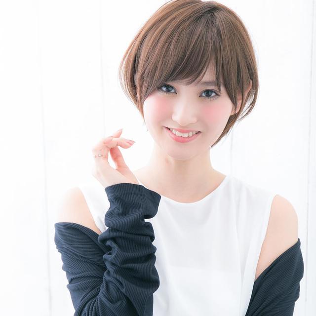 圆脸女生剪短发要记住这三点按这八款发型设计减龄瘦脸更时尚