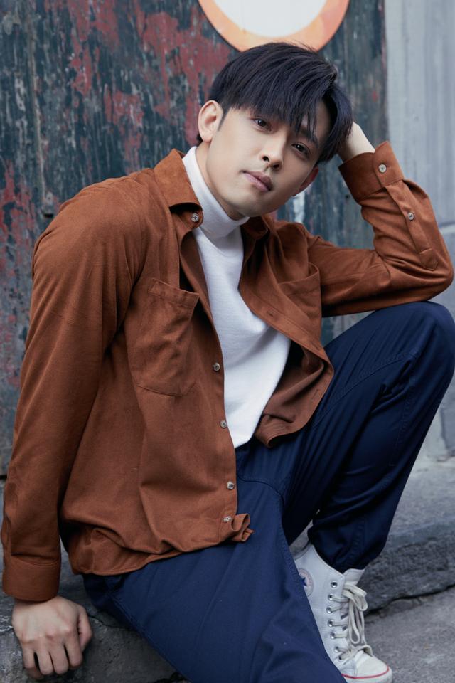 马昂新剧烈火军校开播实力演技获好评