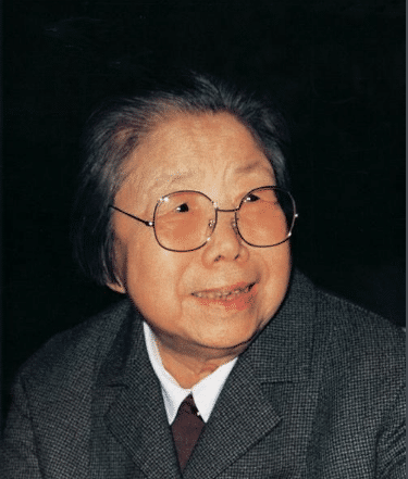 提倡男女平权和秋瑾并称双侠的吕碧城最终皈依佛门