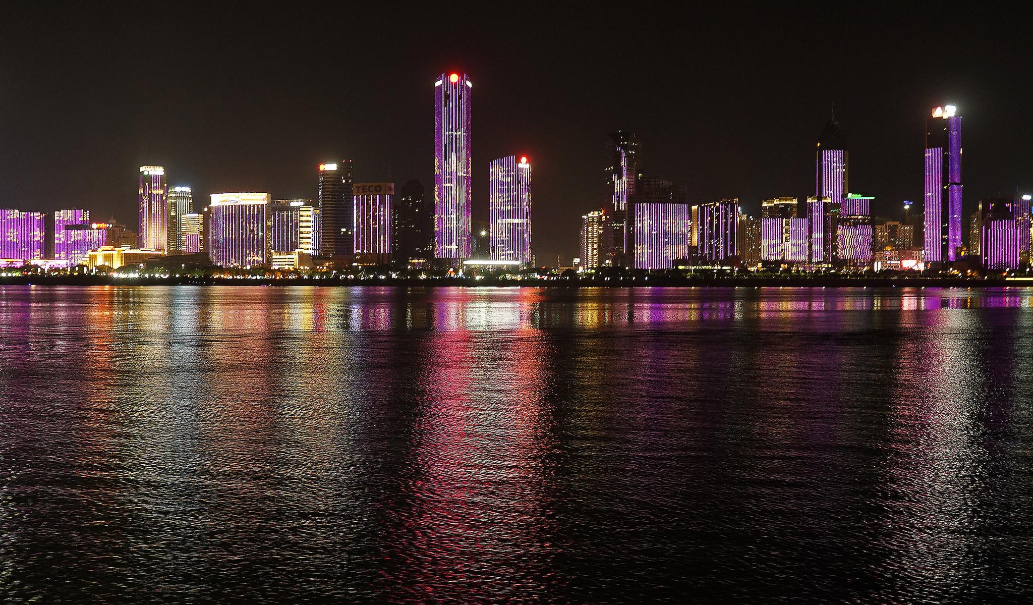 江西南昌:清爽夏夜游