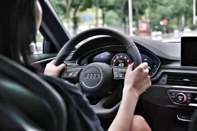 开旅行车下赛道?奥迪:我们是认真的!| 玩车