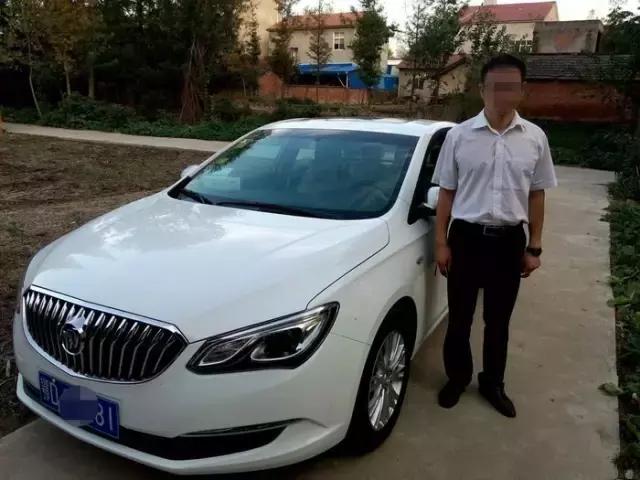 人车合照如何摆姿势看完你就是车模