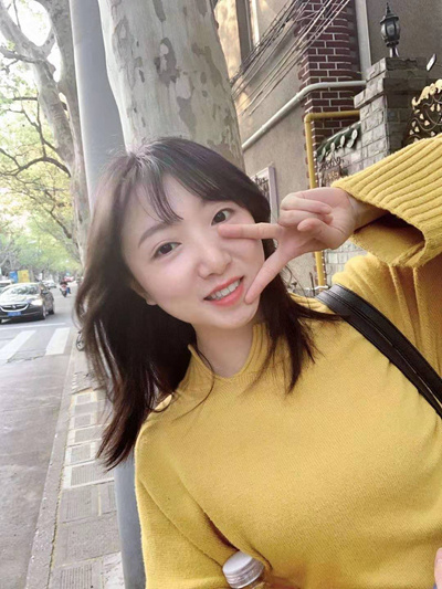 夏佳莉陈春李思诺王琴陆世明继家电,智能手机等行业向高端消费市场