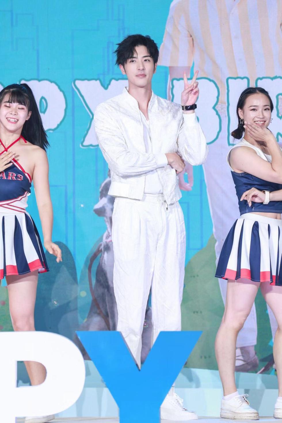 昨日下午,《驰骋的"盛夏"》徐开骋0808生日会在长沙举办.