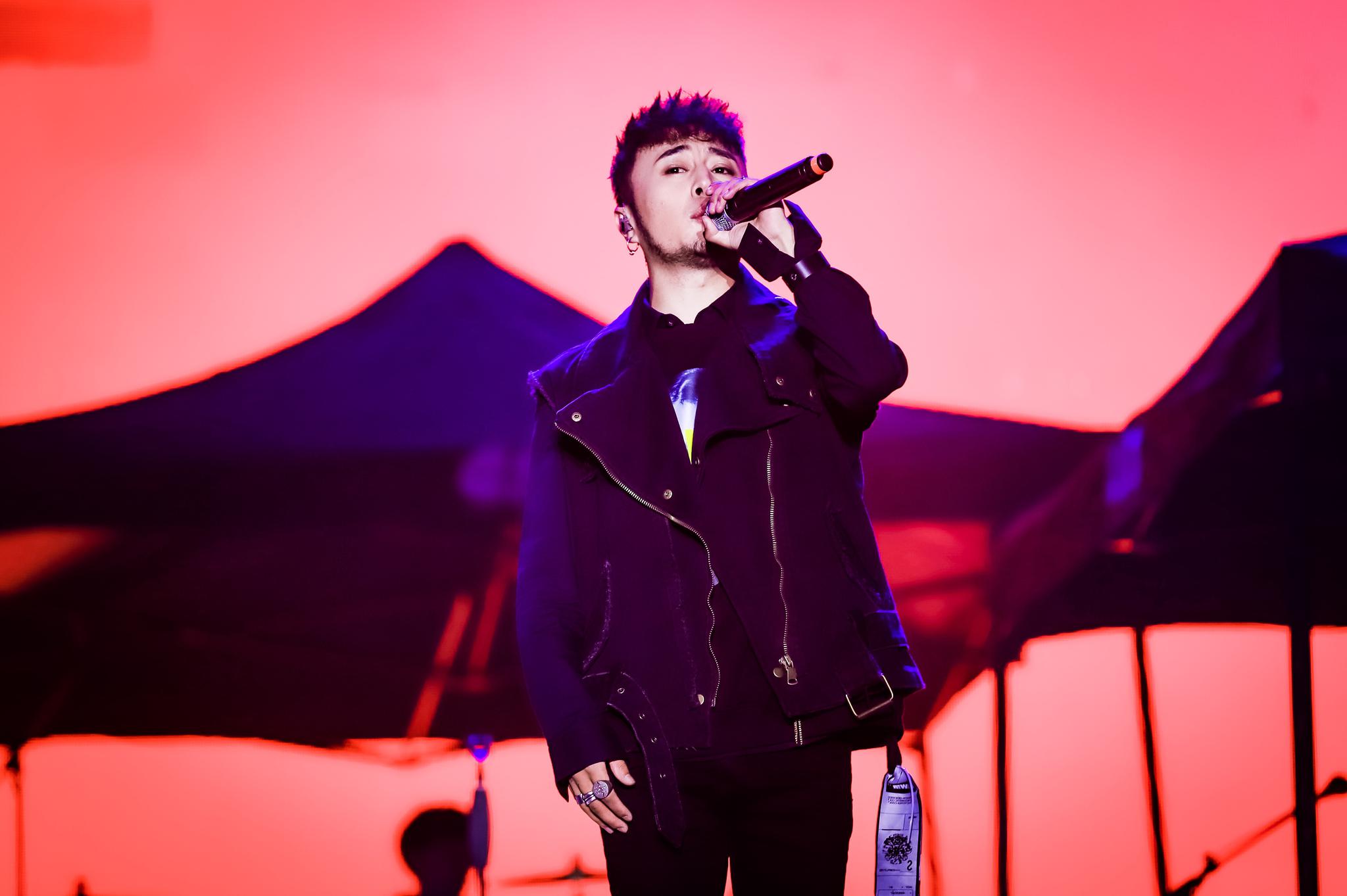 anu再获肯定荣获第四届雅克音乐盛典最佳组合奖