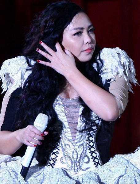 网曝张惠妹体重已超200斤,减肥相当困难,无法登台表演