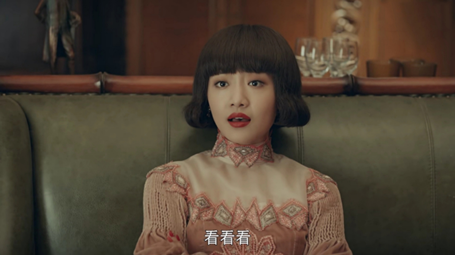 《九州缥缈录》这部剧还在热播中,而吴佳怡的另一部电视剧又如火如荼