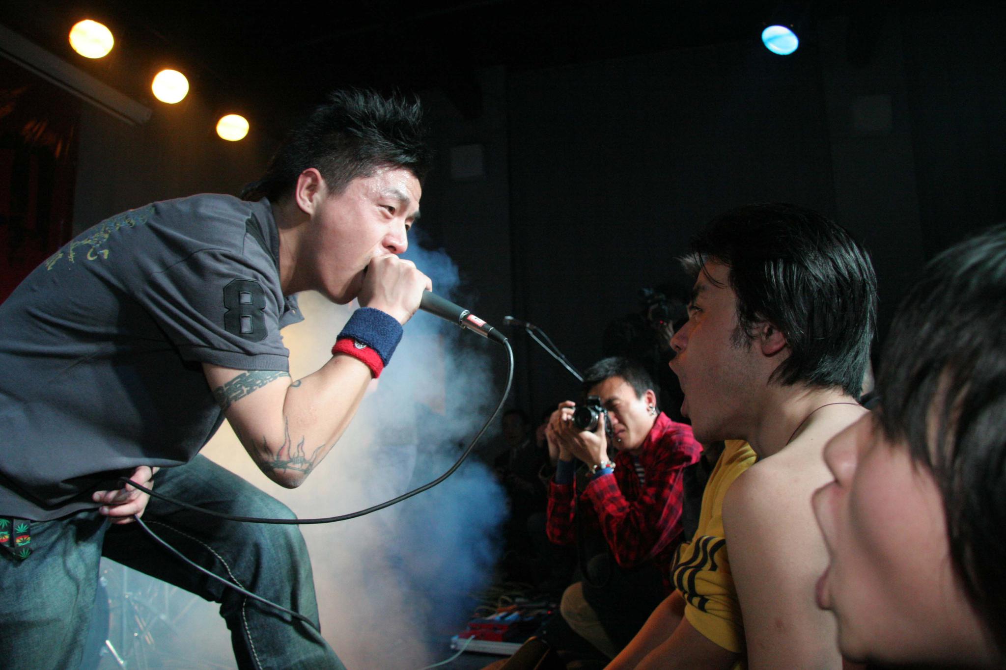 专访痛仰乐队歌从出世到入世皆因喜欢在路上