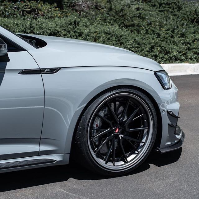 水泥灰奥迪rs5就是帅!还有abt包围 沃森轮毂,酷毙了
