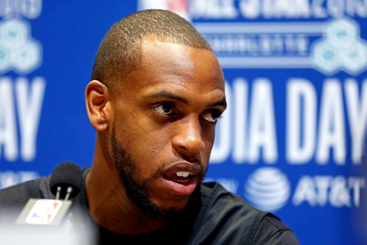 米德尔顿:感觉世界杯比赛用球更小更轻 摩擦系数也不同