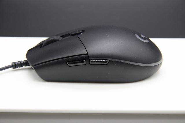 电竞玩家福音,百元价格你便可拥有罗技 g102游戏鼠标