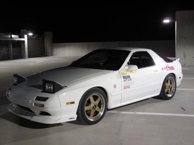 rx7 fb当然,其它汽车厂商也没有闲着,像丰田,日产,梅赛德斯-奔驰,福特