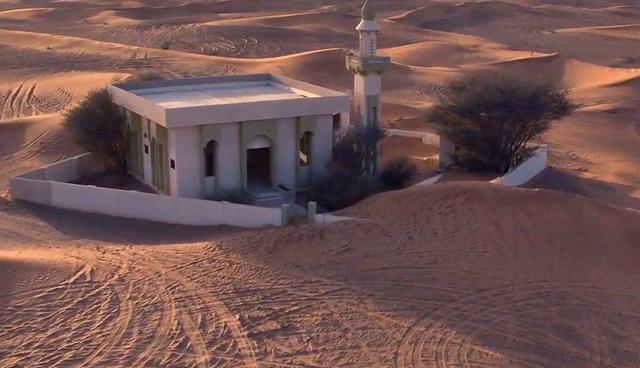 的村庄,白天出现晚上消失,至今还是未解之谜|村庄|鬼镇|沙漠_新浪新闻