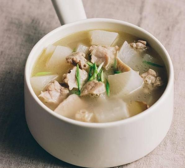 美食推荐白萝卜猪肺汤培根炒西兰花干锅杂蔬虾的做法