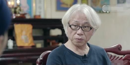 62岁李坤城否认与23岁女友分手,称:对林靖恩的爱有增无减