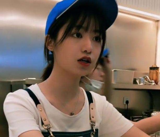 王俊凯家的奶茶妹妹火了网友想应聘得知第1个条件后不去了