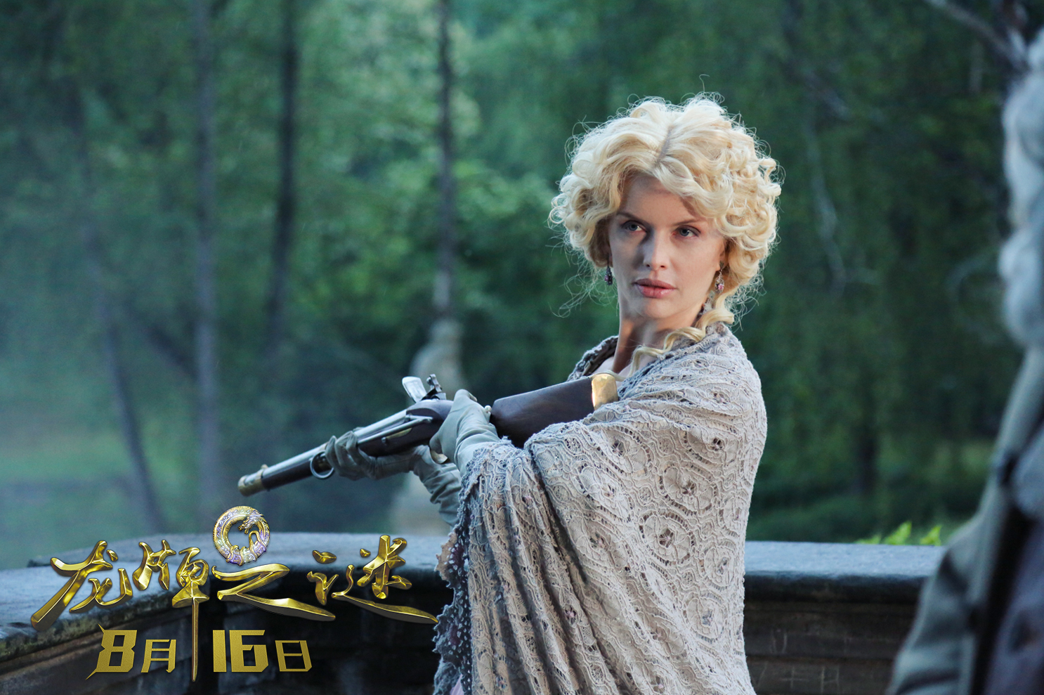 龙牌之谜成龙施瓦辛格打戏成看点小精灵助阵画风超魔幻