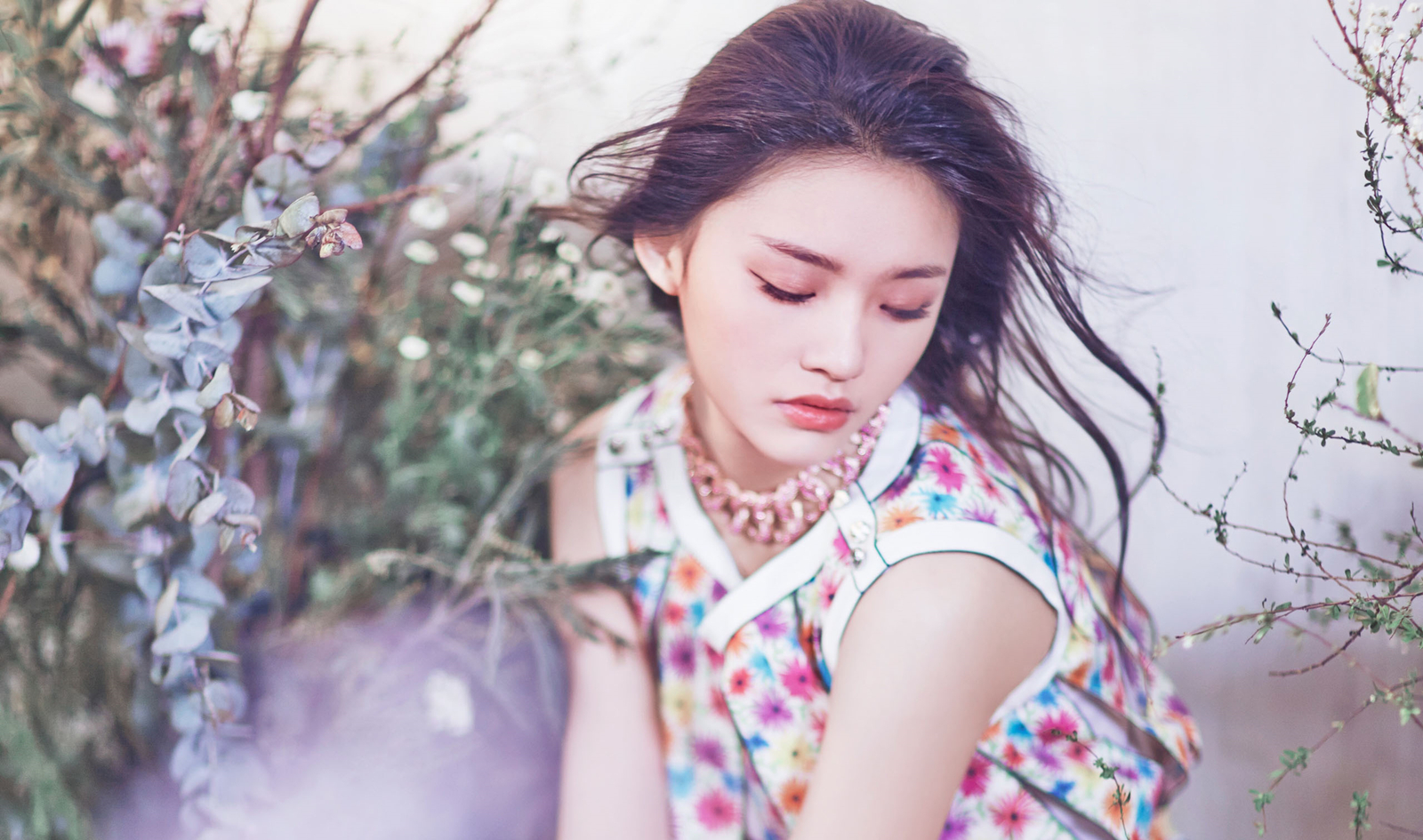 得不承认如今的林允都快成烂片之王了,几乎没有什么能拿得出手的作品