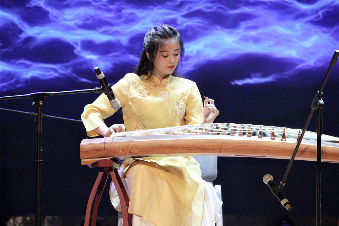 "龙凤之夜"古筝名家专场音乐会在扬州成功举办