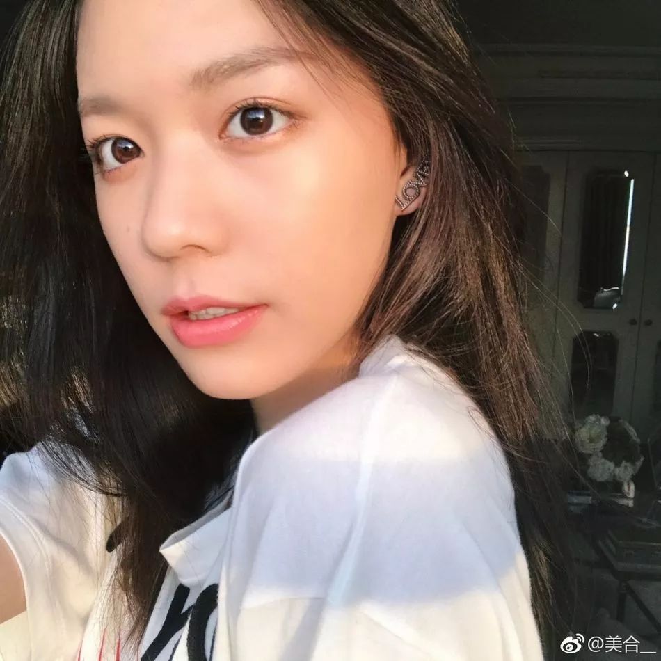 落魄千金"綦美合逐梦演艺圈