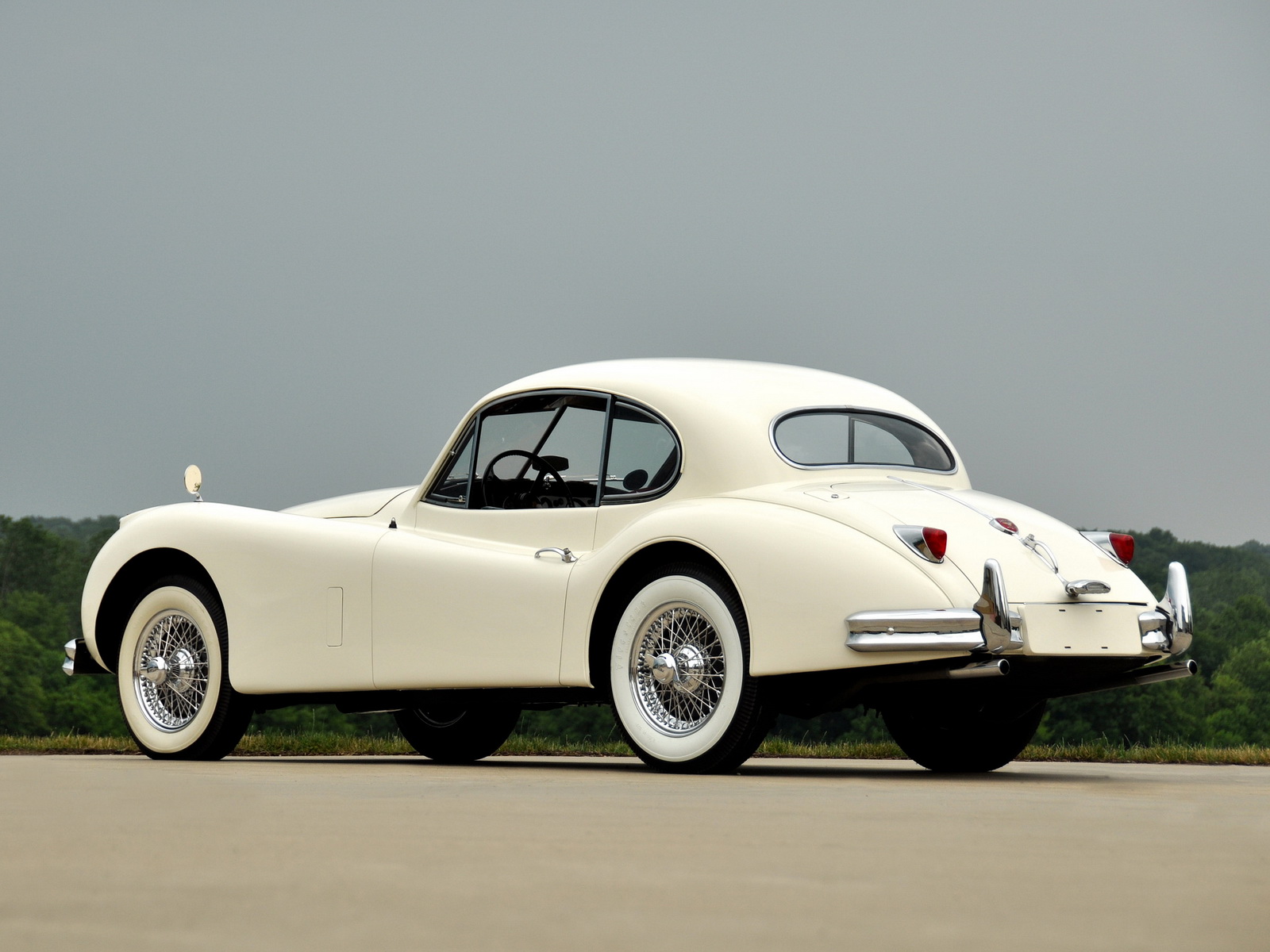 二战后的捷豹xk系列是了解英国roadster的重要车型