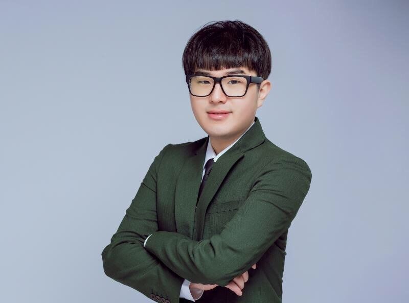 飞天螳螂怎么玩金灿毅再秀瞬秒连招网友看到了厂长的影子