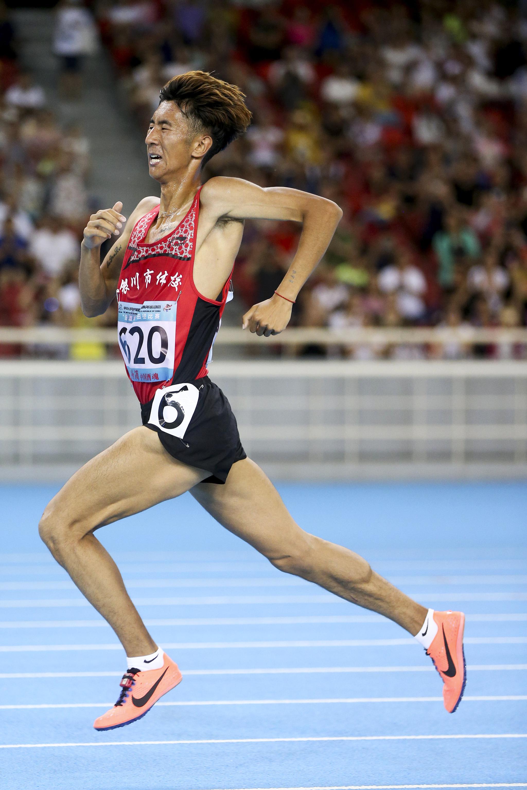 二青会田径体校甲组男子5000米决赛赛况