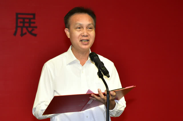 开幕式由全国人大常委,广西艺术学院院长 漓江画派促进会副会长