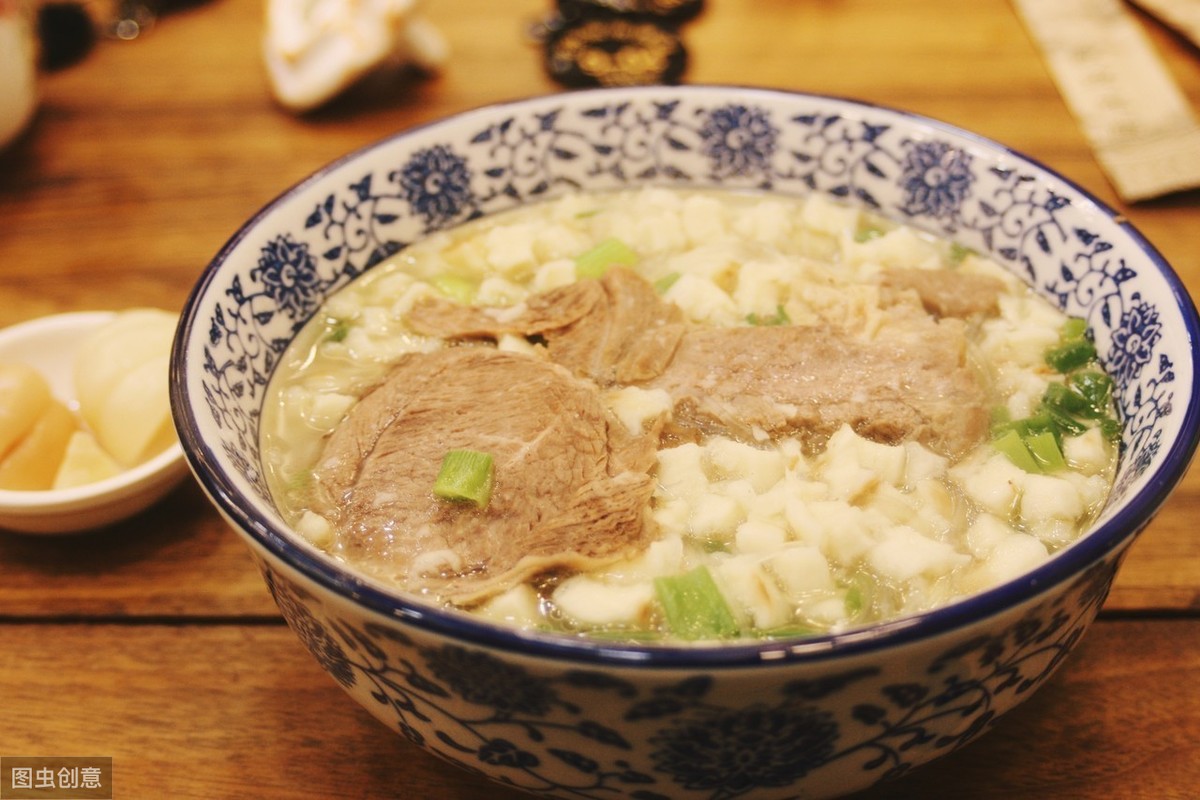 陕西西安特色小吃牛羊肉泡馍培训做法步骤