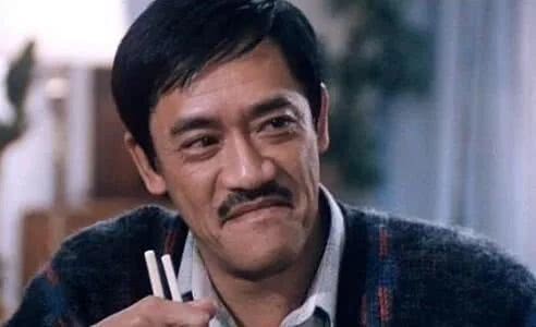 79岁资深喜剧演员患肾衰竭 一天洗肚四次仍拍戏 表明永不言休|吴嘉龙