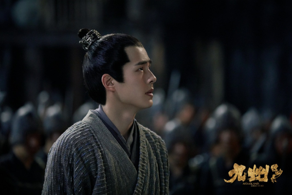 每个男孩都有过与书中刀光剑影相伴的少年时光,对上一时代来讲,承载